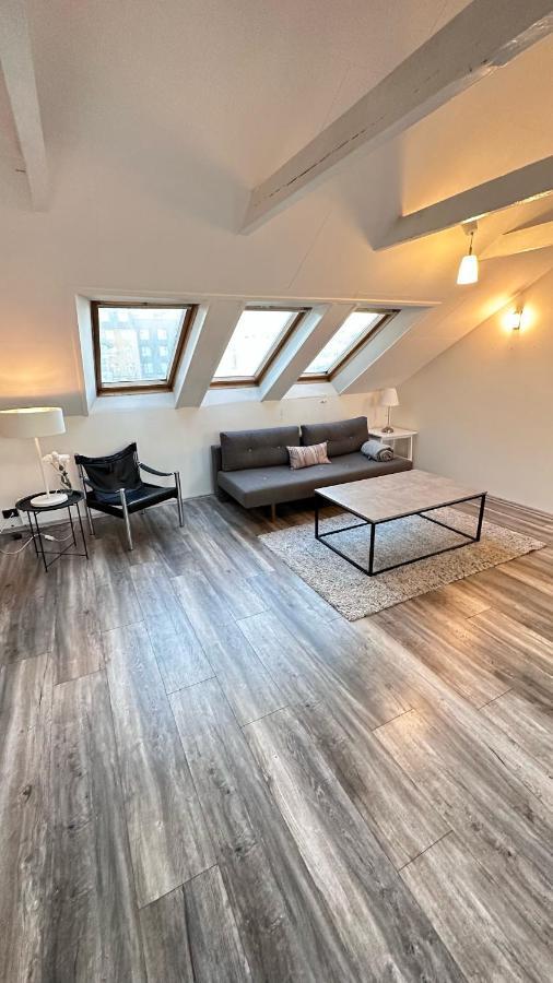 Theater Row Apartments Reykjavik Bagian luar foto