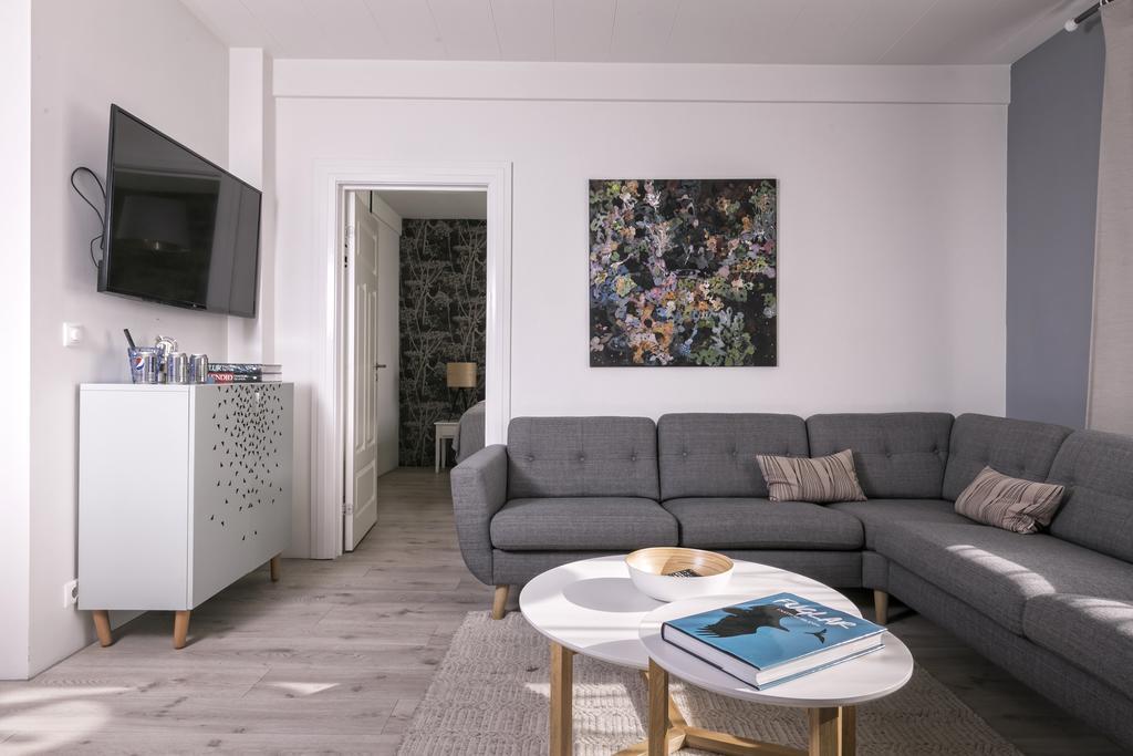 Theater Row Apartments Reykjavik Bagian luar foto