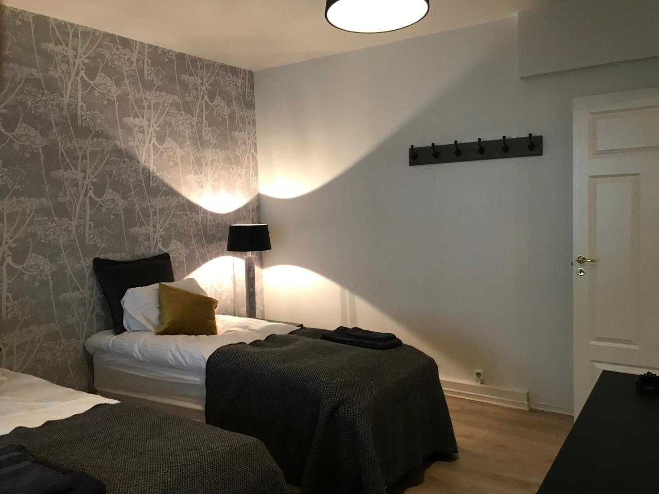 Theater Row Apartments Reykjavik Bagian luar foto