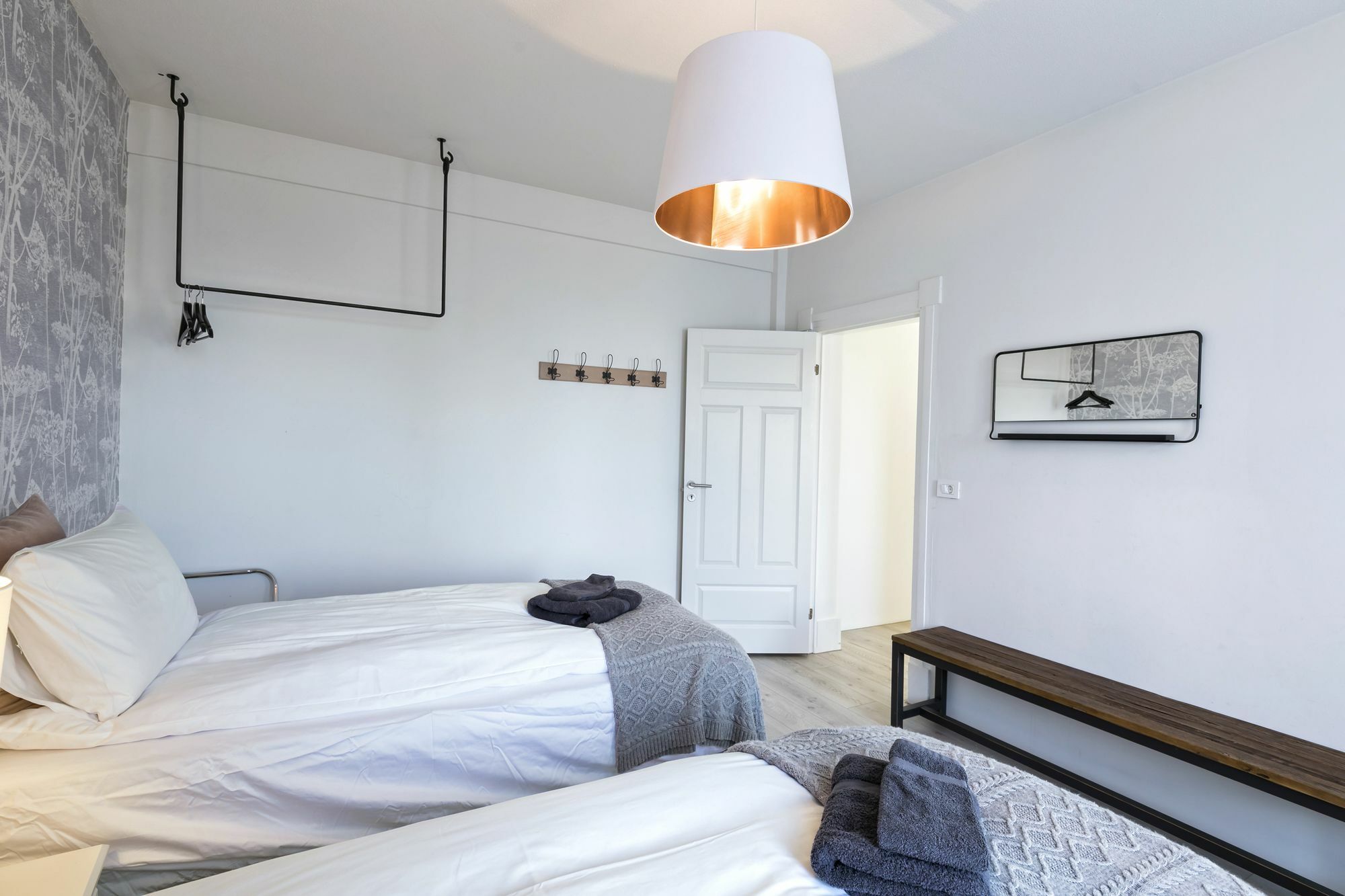 Theater Row Apartments Reykjavik Bagian luar foto