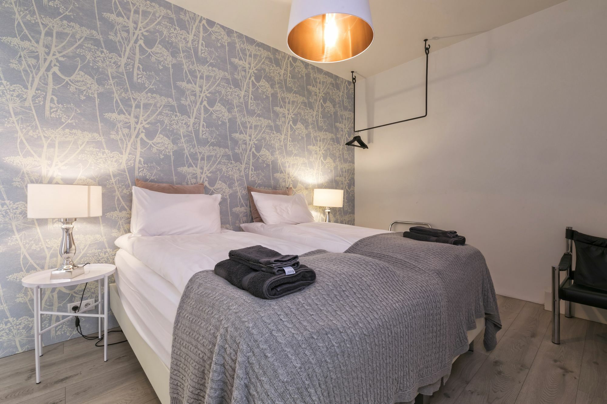 Theater Row Apartments Reykjavik Bagian luar foto